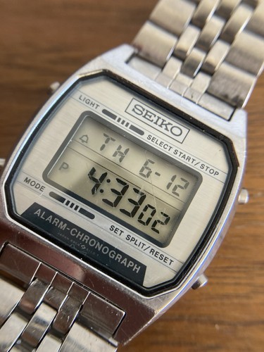 Vintage SEIKO LED Alarm Chronograph Watch A904-5199 - Picture 18 of 21