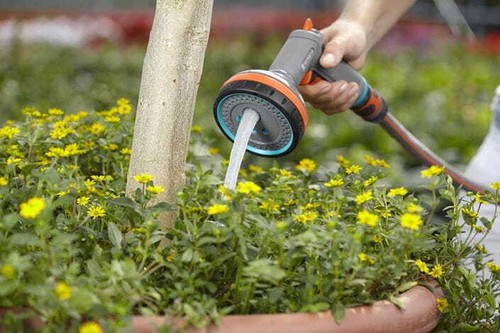 Gardena 18315 - Comfort - Circular Multi-Spray Nozzle - Picture 4 of 12