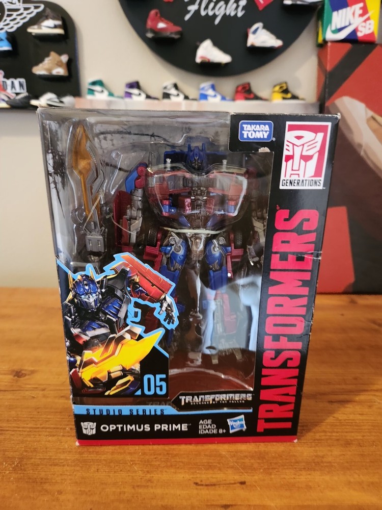 Transformers Studio Series 05 Optimus Prime. Voyager Class.