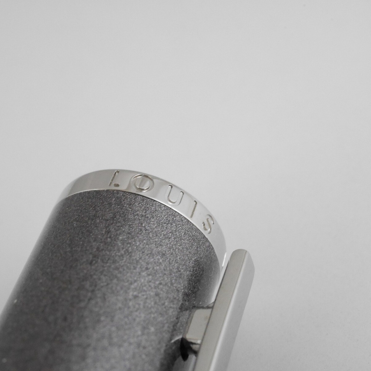 Louis Vuitton Jet Metallic Gray Lacquer PT Ballpoint Pen (MINT