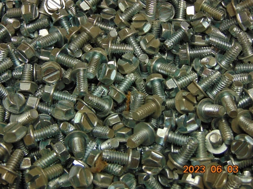 (LOT OF 50) 1/4-20 X 1/2" Slotted Hex Washer Head Thread Cutting Machine Screws