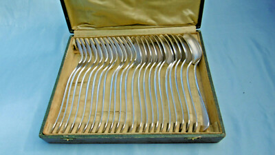 Menage, 24 pieces couvert a poisson en métal argente - Arts de la table