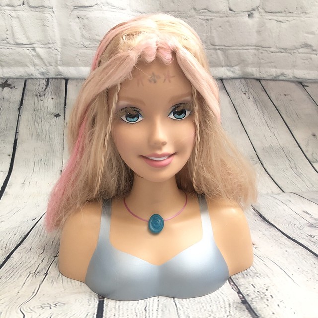1998-2002 mattel barbie Hair Style Hairdresser head Bust Toy Pink