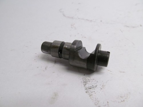 1986 HONDA VT1100C VT1100 C SHADOW FRONT CYLINDER ROCKER ARM VALVE SHAFT C - Picture 3 of 5