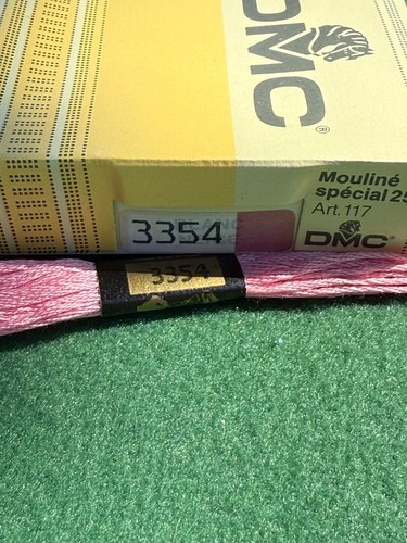 Vintage Mouline Special 25 Six strand Embroidery Floss New #3354 Pink - Picture 2 of 3