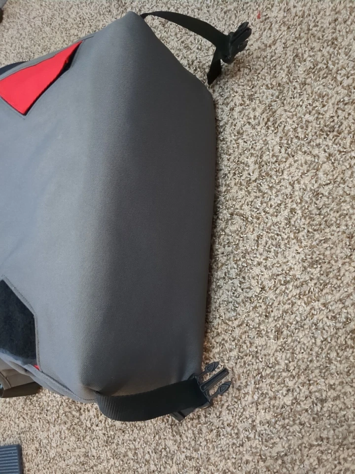 Bolso Crumpler Eight 8 millones de dólares para cámara doméstica portátil gris rojo verde Foto 4 de 4