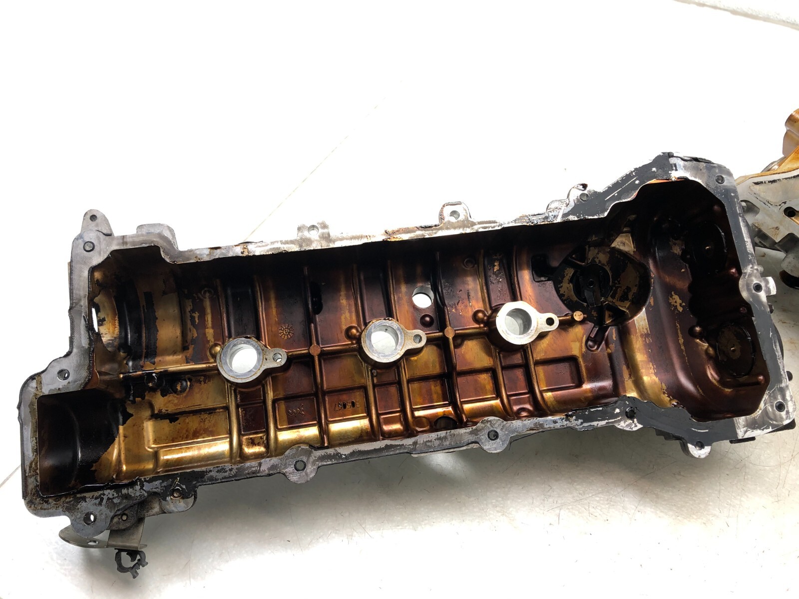 2014-2017 MASERATI GHIBLI S 3.0L V6 LEFT DRIVER SIDE CYLINDER HEAD W/ COVER OEM.