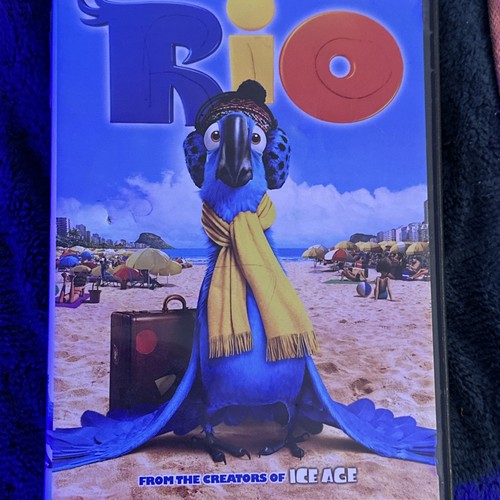 2011 Rio Widescreen Format DVD Twentieth Century Fox - Picture 1 of 1