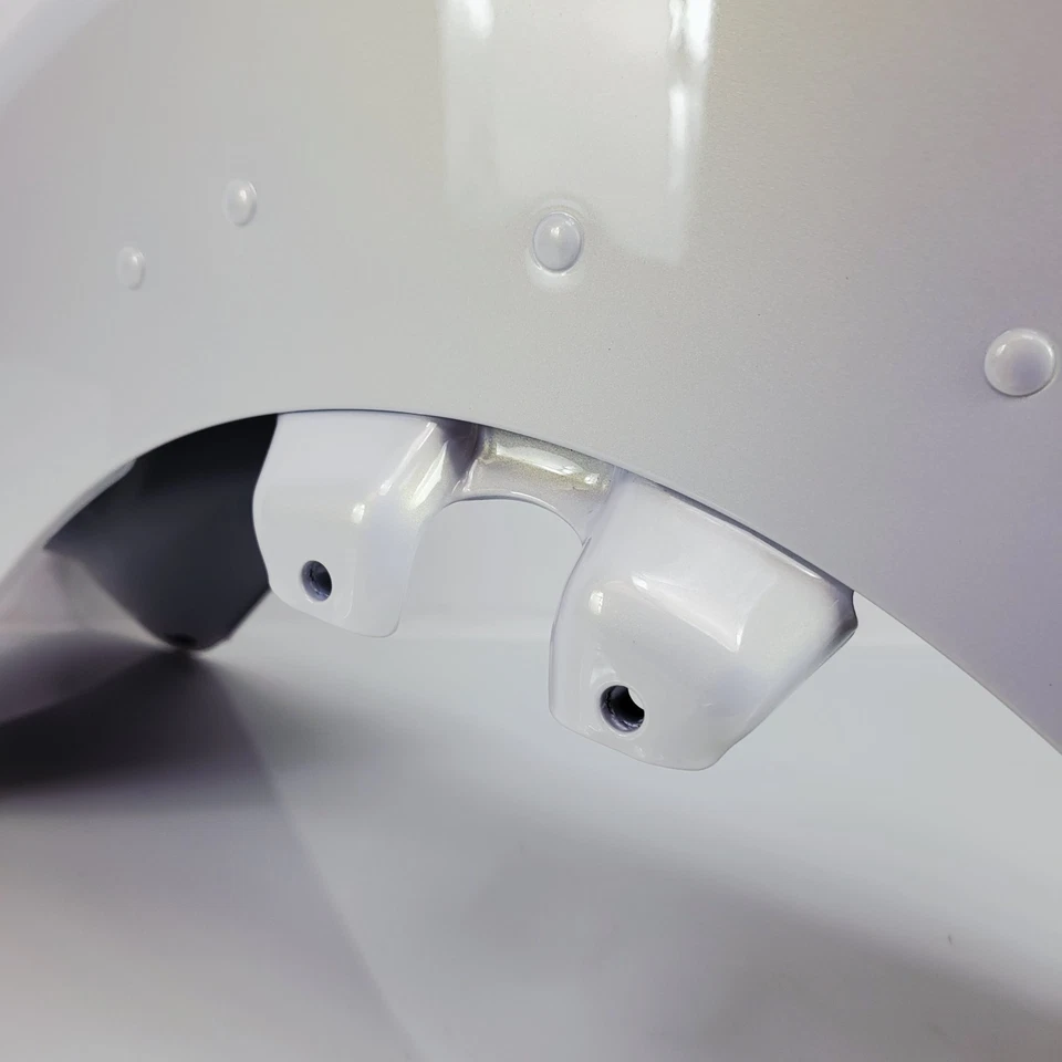 Guardabarros delantero Road King 2008 OEM Harley-Davidson - oro blanco perla (59083-08CGS) Foto 4 de 4