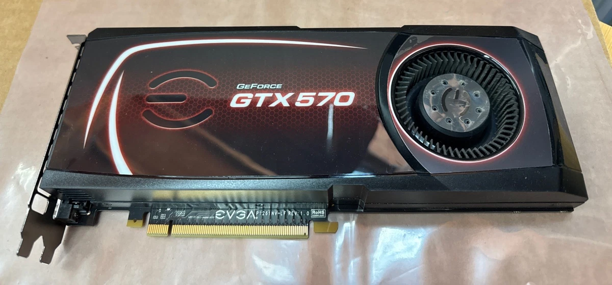 Spécifications, la GeForce GTX 570 - Nvidia GeForce GTX 570