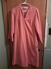 Womans Vanity Fair Size 10 Pink Zip Front Robe Full Length Fleece Housecoat Made