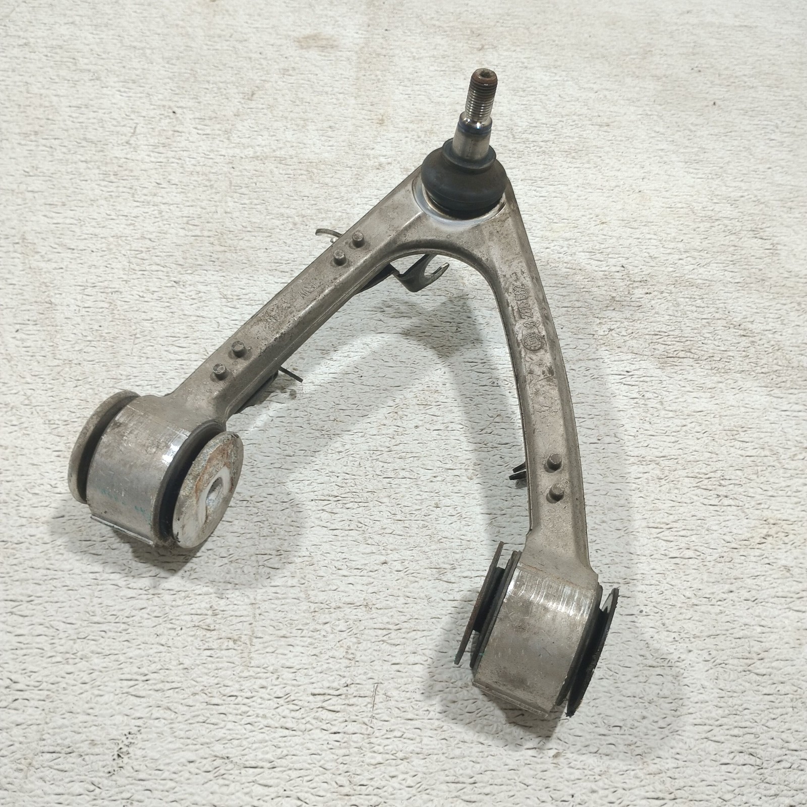 Maserati GranTurismo 2004-2016 Front Right Upper Control arm