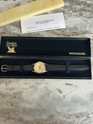 Wittnauer Reader s Digest Pegasus Gold Tone Watch 32mm Vintage Quartz w/ Box