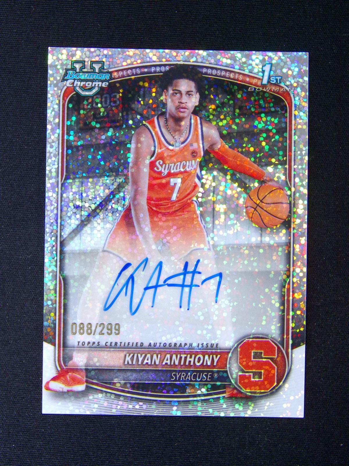 2025-26 Topps Bowman Kiyan Anthony RC 1st Chrome Prospect Auto Speckle /299 Auto