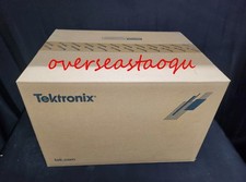 NEW TDS784D Tektronix Oscilloscope Free Ship Factory Sealed