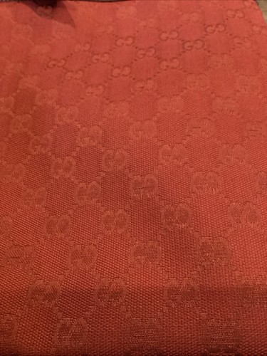 Borsa a tracolla Gucci in tela rossa - Foto 2 di 11