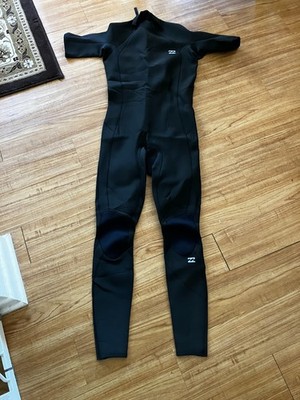 Billabong Mens Absolute 2/2mm Short Sleeve Back Zip GBS Wetsuit SIZE: XL 2022