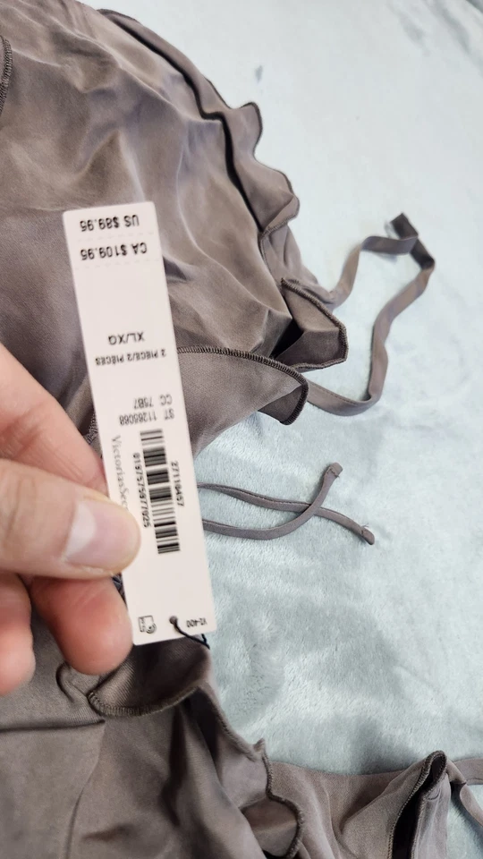 Victoria’s Secret XL Gris Nublado Sedoso Flutter Volantes Cami y Pantalones Cortos Conjunto Nuevo con Etiquetas Foto 4 de 4