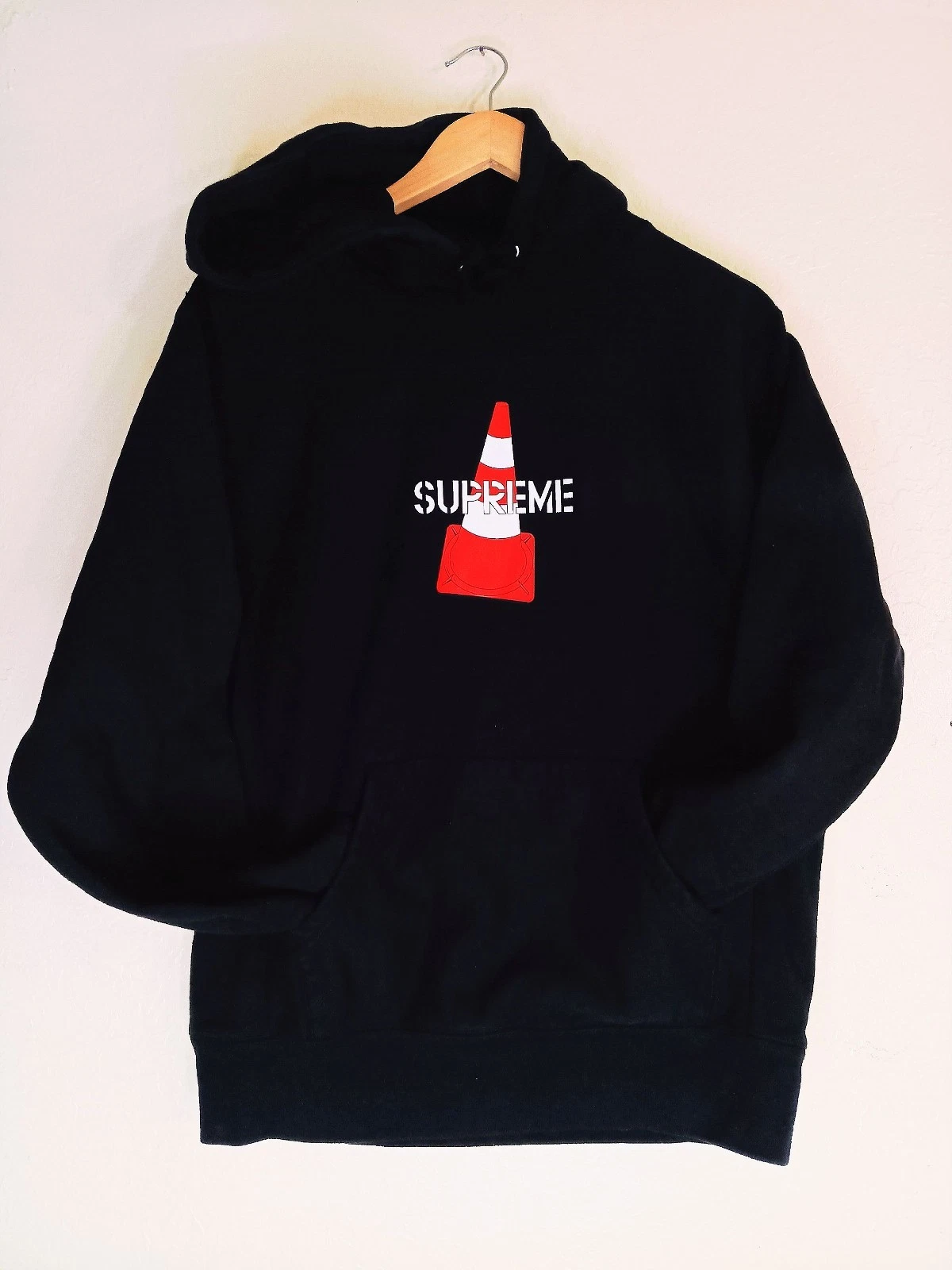 Sweat à capuche Supreme TrafficCone noir M F/W19 sweat à capuche moyen