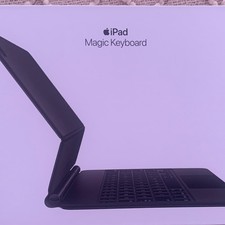 Used Apple Magic Keyboard Black for Ipad Air Compact Built-In Touchpad English