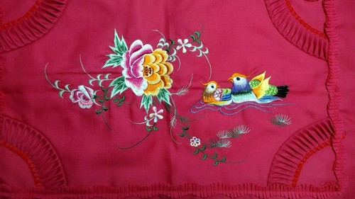 Vintage Japanese Embroidered Pair Of Pillowcase Slip Covers Birds Floral Ruffles - Picture 5 of 8