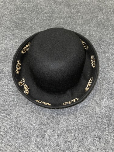 wool hat womans Leopard print trim 
