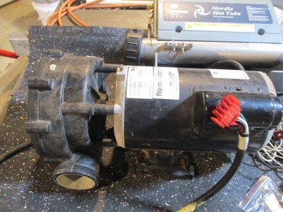 AQUA-FLO MASTER XP2 HOT TUB 2 Speed 230V Motor and Pump rom NORDIC Crown XL