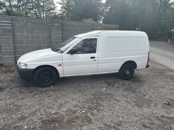 eBay - 1997 escort 1.8 diesel van garage fi...