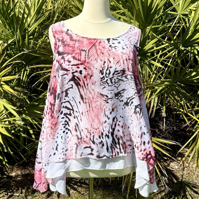 J. Lo White Pink Tiger Exotic Blouse Size 3XL Sleeveless Snakeskin Tiger Top