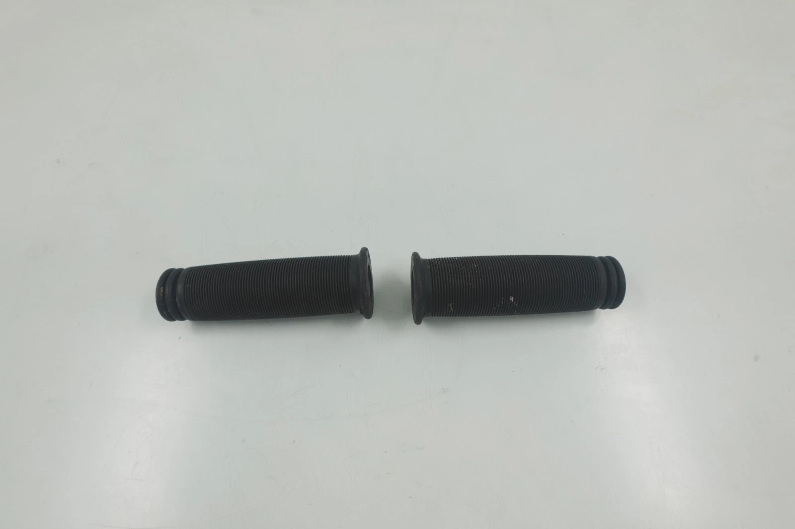 1999-2005 Sea-Doo OEM Handlebar Hand Grips 295500691 GTX GTI GSX 3D RX XP