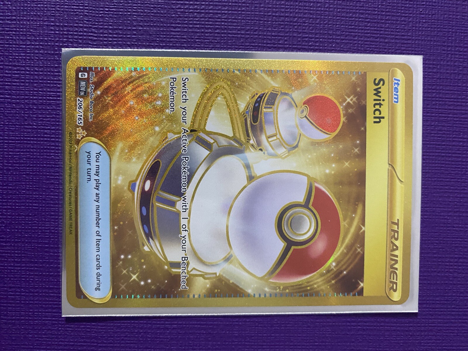 Switch 206/165 Gold - English Scarlet & Violet Pokemon 151 Pokemon Card NM
