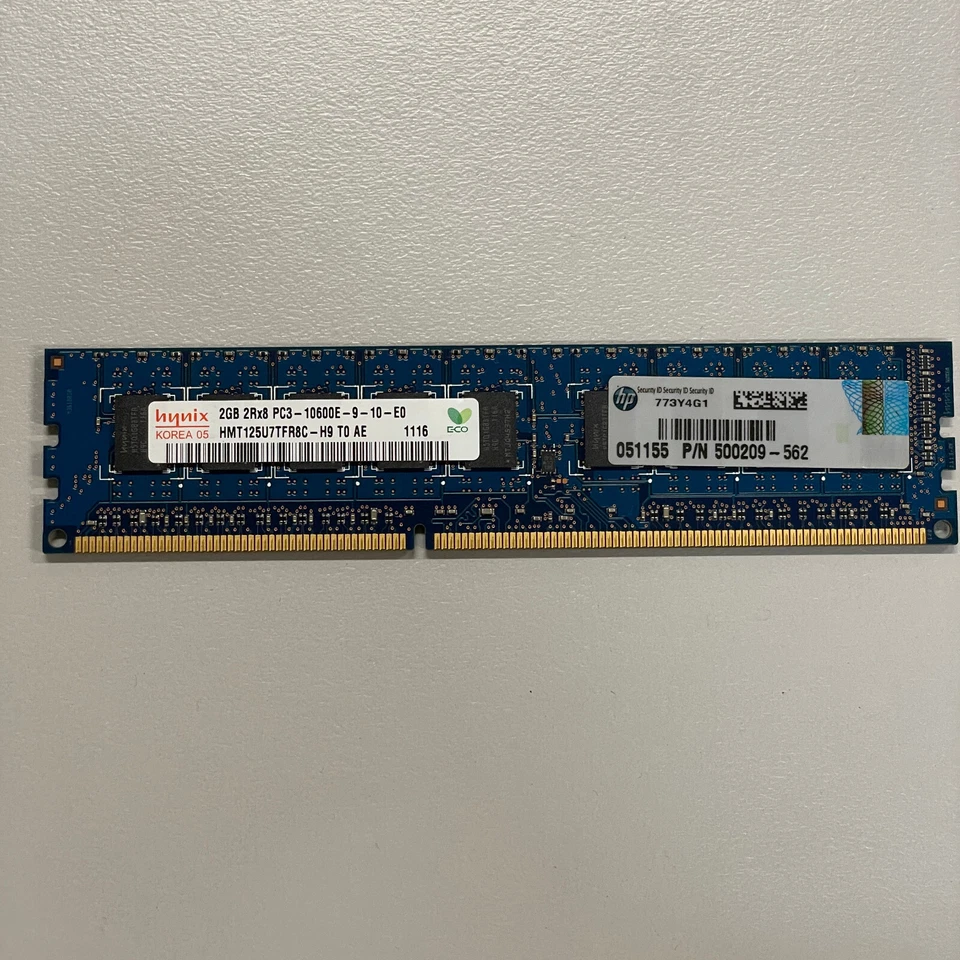 Hynix 2GB DDR3 RAM PC3-10600 1333MHz non-ECC Unbuffered CL9 HMT125U7TFR8C-H9 - Image 3 of 4