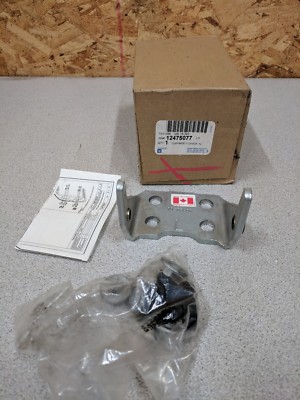Genuine GM Door Hinge Kit GM #12475077,in box OEM part. Left Side | eBay