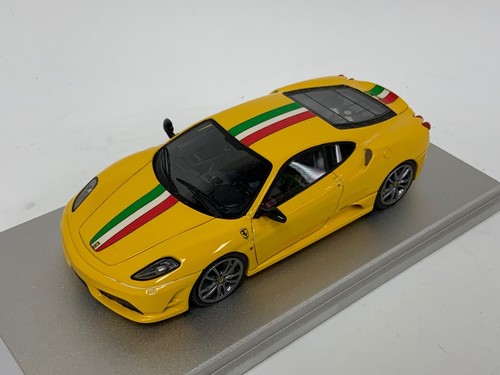 1/43 Tecnomodel Ferrari 430 Scuderia from 2007 in Modena Yellow Italian stripe - 第 1/8 張圖片