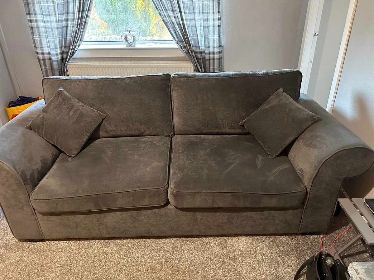 Selling furniture sale on ebay