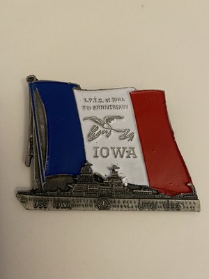 Lions Iowa 1992 USS Iowa Lapel Pin P112