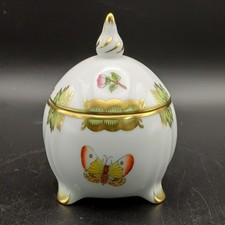 Herend Porcelain Queen Victoria Bonbonnaire Butterfly Lidded Box
