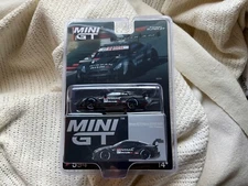 MINI GT 1:64 *Japanese market exclusive*  Nissan GT-R NISMO GT500 2021 prototype