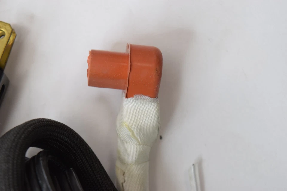 Kat's 7.5' Insulated Replacement Engine Block Heater Cord 90⁰ Connector - Image 2 of 4