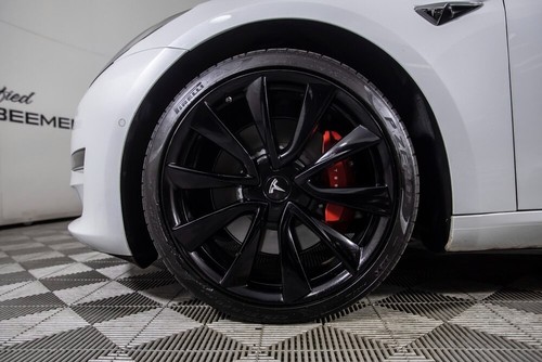 2018 Tesla Model 3 - Picture 34 of 40