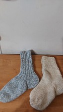 Handmade Knitted 100 Wool Men/Women Socks size approx US9-10/UK8-9/EU42-43