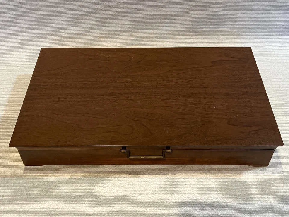 Caja de cofre Rogers Bros 1847 America's Finest Silverplate solamente, 21" x 11 3/4" Foto 2 de 4