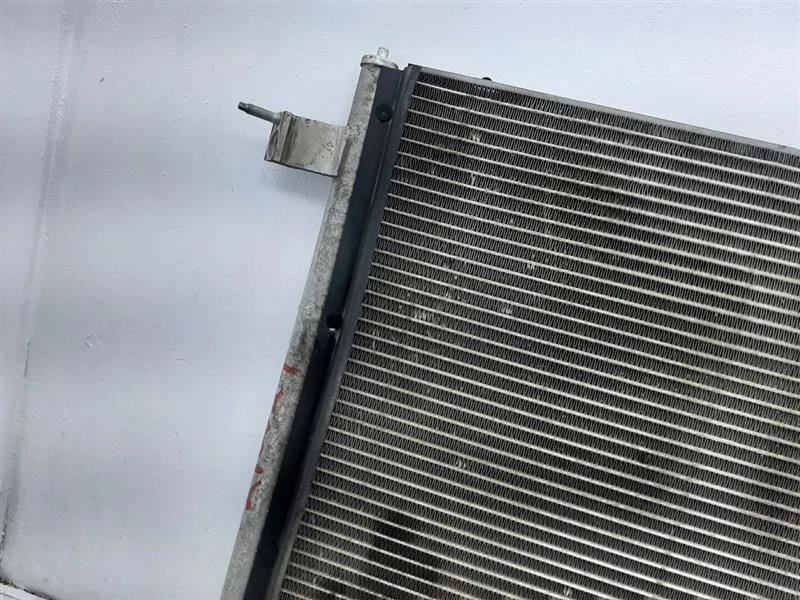 Condensador de aire acondicionado 01-11 Ford Ranger 6L5Z19712CB Foto 3 de 4