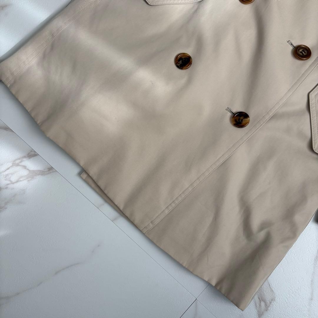 Burberry   Item  London Liner Belted Trench Coat White Beige thumbnail 4