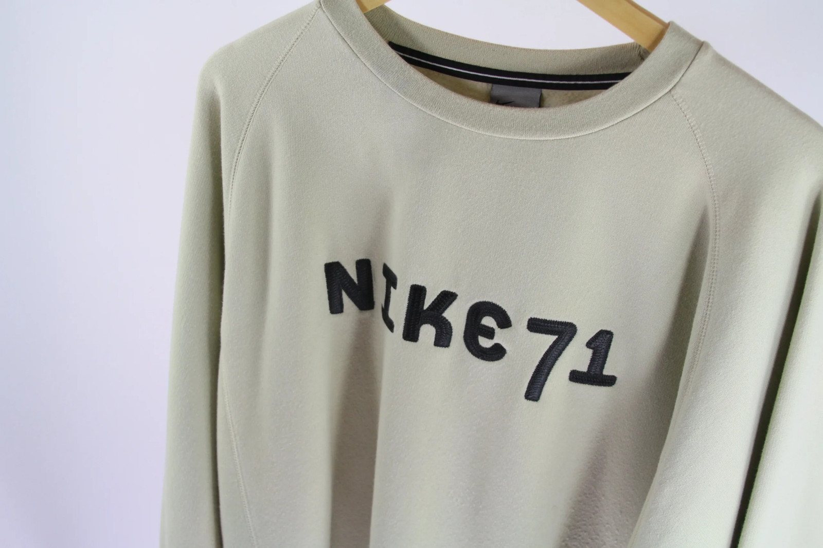 OFF WHITE X NIKE Maglione Nike 71 vintage bianco sporco L