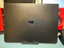 Microsoft Surface Laptop 5 13.5" i5-1235U 16GB RAM 1TB SSD Touch Win11 Black 2