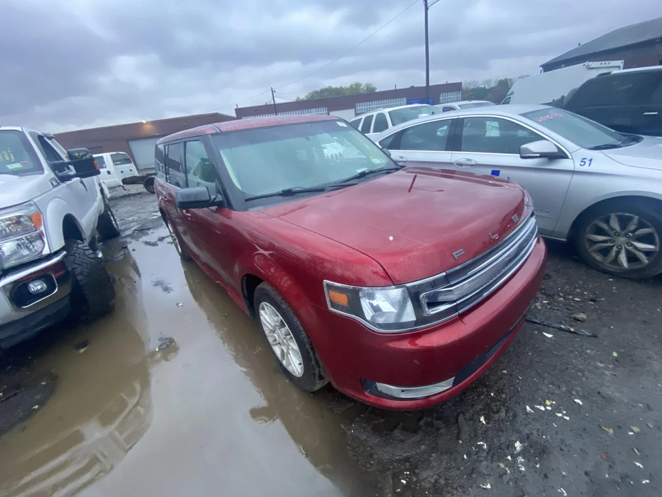 Б/у правый задний фонарь в сборе подходит: 2014 Ford Flex со светодиодной серебристой рамкой отделка Rig - Изображение 4 из 4