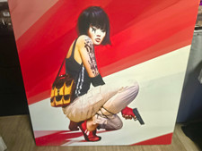 Produktbild - Leinwandbild auf Keilrahmen Pop-Art Frau mit Pistole | rot/weiß | gerahmt