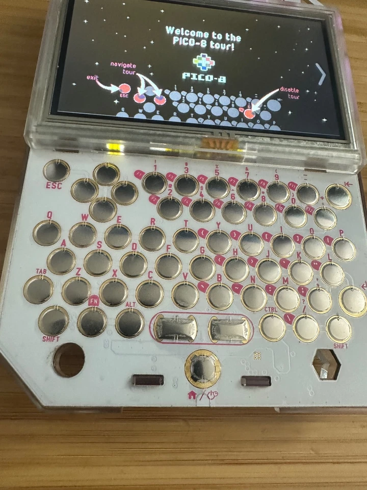 Computadora portátil Pocket CHIP de Next Thing Co. Foto 4 de 4