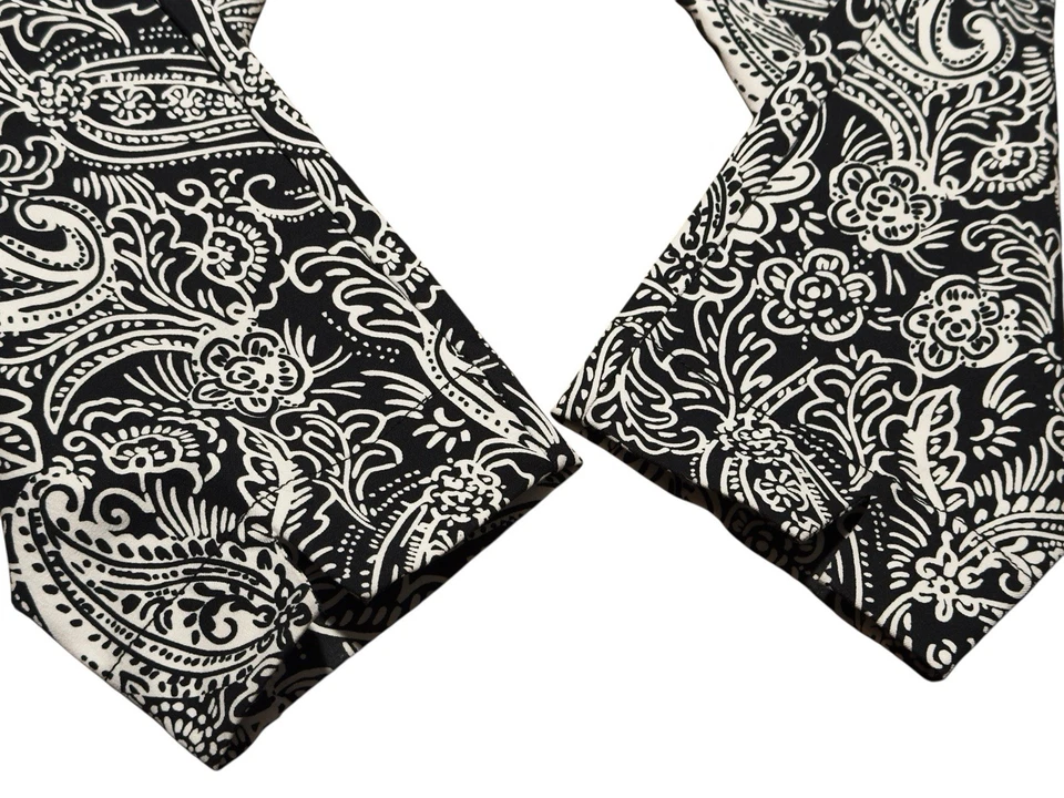 Isaac Mizrahi Live Pants 12P Black White Paisley Pull-On Ankle Stretch Petite - Image 3 of 4